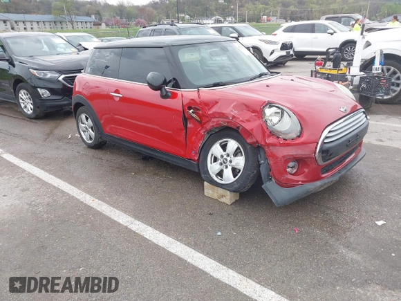 2015 MINI Hardtop with VIN WMWXM5C57F3A57729, listed as a IAAI auction lot 41924772 with 123,040 mi miles and . Bid and sale history available at DreamBid. Image 1.