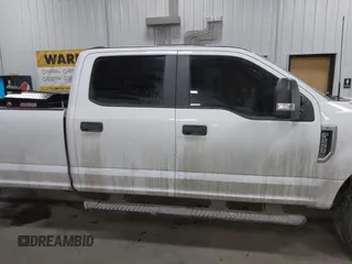 2022 Ford F-250 XL with VIN 1FT7W2B61NEE69151, listed as a IAAI auction lot 41552581 with 37,563 mi miles and . Bid and sale history available at DreamBid. Image 14.