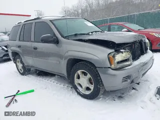 2008 Chevrolet TrailBlazer Fleet w/2FL with VIN 1GNDT13S882228539, listed as a IAAI auction lot 41612624 with 1 mi miles. Bid and sale history available at carsss.com. Image 1.