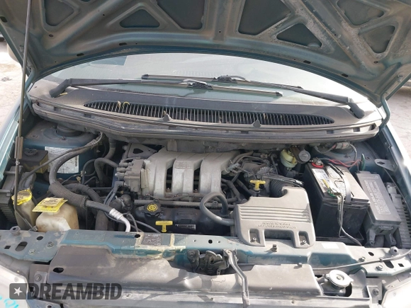 2000 Dodge Caravan with VIN 2B4GP25R5YR851917, listed as a IAAI auction lot 41833056 with 176,863 mi miles and . Bid and sale history available at DreamBid. Image 10.