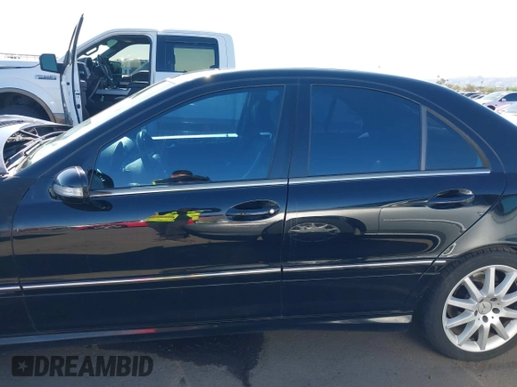 2007 Mercedes-Benz C 230 Sport с VIN WDBRF52H87F935195, выставлен на аукционе IAAI как лот 42572285 с пробегом 155 062 миль миль и . История ставок и продаж доступна на DreamBid. Изображение 14.