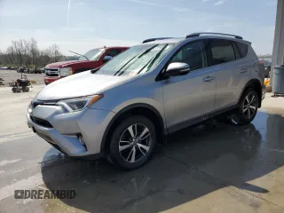 2018 Toyota RAV4 XLE with VIN 2T3RFREV3JW740122, listed as a Copart auction lot 51339045 with 115,293 mi miles and Salvage Title. Bid and sale history available at carsss.com. Image 1.
