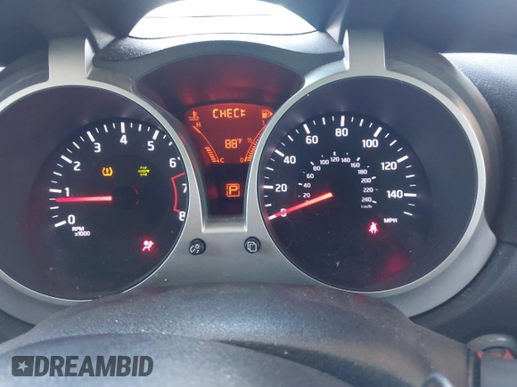 2013 Nissan Juke SV with VIN JN8AF5MV3DT209084, listed as a IAAI auction lot 42025042 with 1 mi miles. Bid and sale history available at carsss.com. Image 7.