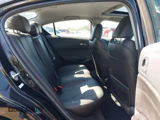 2022 Acura ILX z VIN 19UDE2F38NA004932, wystawiony jako IAAI lot #42345174 z przebiegiem 34 424 mil mil oraz . Historia ofert i sprzedaży dostępna na DreamBid. Obrazek 8.