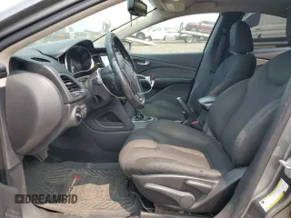 2013 Dodge Dart SXT with VIN 1C3CDFBA2DD343194, listed as a Copart auction lot 59505775 with 194,567 mi miles and Salvage title. Bid and sale history available at DreamBid. Image 7.