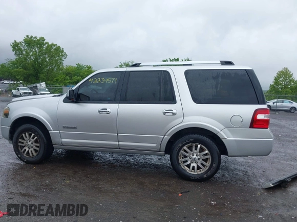 2010 Ford Expedition Limited z VIN 1FMJU2A5XAEB71496, wystawiony jako IAAI lot #42234571 z przebiegiem 267 867 mil mil oraz . Historia ofert i sprzedaży dostępna na DreamBid. Obrazek 15.