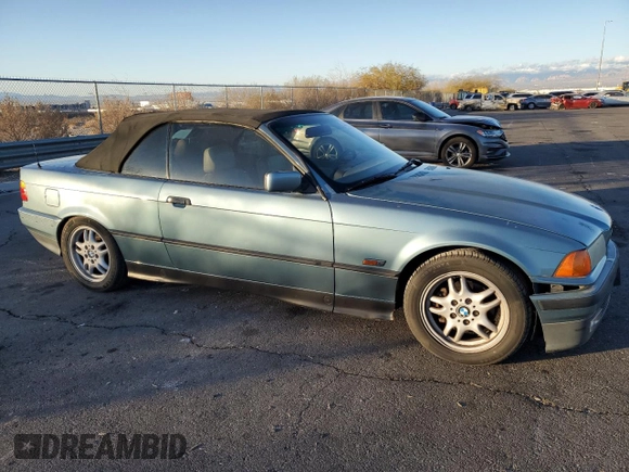 1995 BMW 3 Series 325iC with VIN WBABJ6324SJD41212, listed as a Copart auction lot 44364715 with 179,056 mi miles and Salvage Title. Bid and sale history available at carsss.com. Image 4.