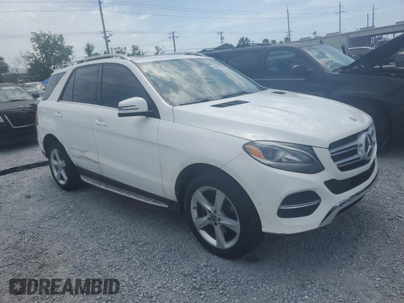 2018 Mercedes-Benz GLE 350 z VIN 4JGDA5JB0JB123326, wystawiony jako Copart lot #53987095 z przebiegiem 106 222 mil mil oraz Czysty tytuł • Clean title. Historia ofert i sprzedaży dostępna na DreamBid. Obrazek 4.