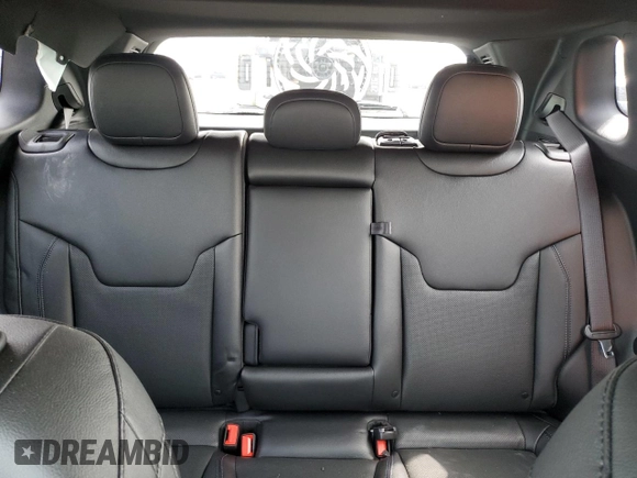 2025 Jeep Compass Limited с VIN 3C4NJDCN0ST540892, выставлен на аукционе Copart как лот 59910355 с пробегом 176 миль миль и Списание • Salvage title. История ставок и продаж доступна на DreamBid. Изображение 10.