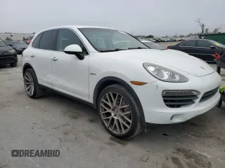 2014 Porsche Cayenne S Hybrid с VIN WP1AE2A25ELA50298, выставлен на аукционе Copart как лот 43164295 с пробегом 122 133 миль миль и Чистый • Clean title. История ставок и продаж доступна на DreamBid. Изображение 4.