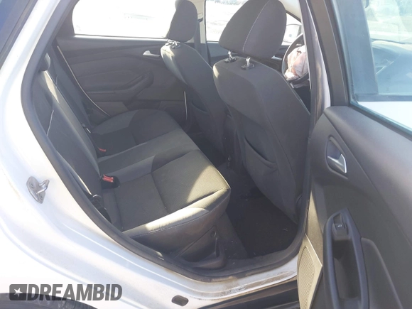2014 Ford Focus SE with VIN 1FADP3F23EL129661, listed as a IAAI auction lot 41676155 with 183,733 mi miles. Bid and sale history available at carsss.com. Image 8.