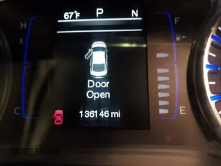 2015 Chrysler 200 Limited with VIN 1C3CCCAB0FN607876, listed as a IAAI auction lot 41882675 with 136,146 mi miles. Bid and sale history available at carsss.com. Image 15.