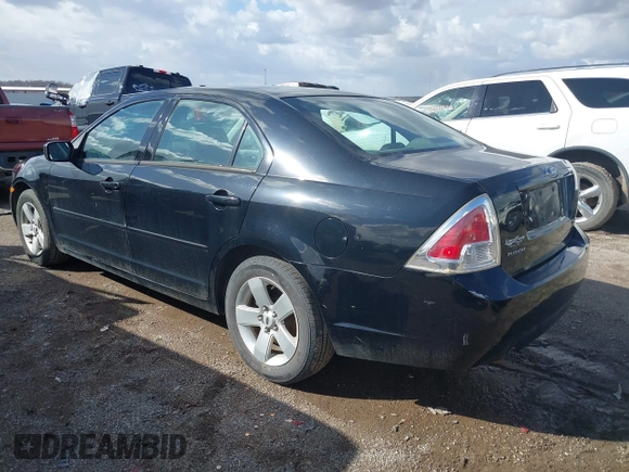 2007 Ford Fusion SE with VIN 3FAHP07177R105132, listed as a IAAI auction lot 41705099 with 222,344 mi miles. Bid and sale history available at carsss.com. Image 3.
