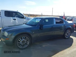 2006 Chrysler 300 with VIN 2C3KA43R76H158898, listed as a IAAI auction lot 41679164 with 1 mi miles. Bid and sale history available at carsss.com. Image 14.