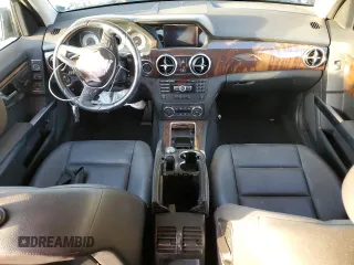 2013 Mercedes-Benz GLK 350 with VIN WDCGG8JB8DG127207, listed as a Copart auction lot 77804474 with Not Provided miles and Salvage Title. Bid and sale history available at DreamBid. Image 8.