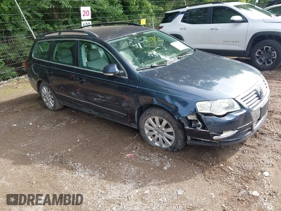 2008 Volkswagen Passat Komfort with VIN WVWXK73C58E234589, listed as a IAAI auction lot 42534711 with 156,519 mi miles and . Bid and sale history available at DreamBid. Image 1.