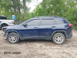 2016 Jeep Cherokee Sport z VIN 1C4PJLAB9GW177926, wystawiony jako IAAI lot #42359022 z przebiegiem 157 088 mil mil oraz . Historia ofert i sprzedaży dostępna na DreamBid. Obrazek 15.