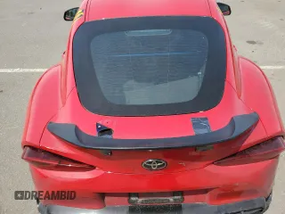 2021 Toyota Supra 3.0 z VIN WZ1DB0C09MW038550, wystawiony jako Copart lot #58066195 z przebiegiem Nie podano mil oraz Tytuł czysty. Historia ofert i sprzedaży dostępna na DreamBid. Obrazek 10.