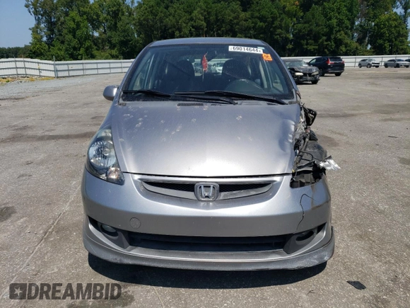 2007 Honda Fit Sport with VIN JHMGD38657S058051, listed as a Copart auction lot 69014644 with 189,714 mi miles and Salvage Title. Bid and sale history available at carsss.com. Image 5.