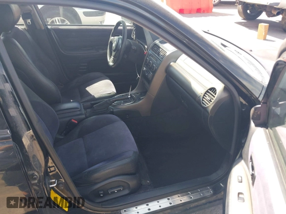 2001 Lexus IS 300/350 z VIN JTHBD182210020162, wystawiony jako IAAI lot #42407917 z przebiegiem Nie podano mil oraz . Historia ofert i sprzedaży dostępna na DreamBid. Obrazek 5.