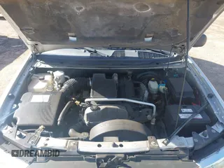 2008 Chevrolet TrailBlazer LT w/3LT with VIN 1GNDT13SX82248033, listed as a IAAI auction lot 41311086 with 202,377 mi miles. Bid and sale history available at carsss.com. Image 10.