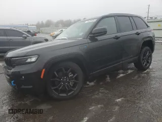 2023 Jeep Grand Cherokee 30th Anniversary with VIN 1C4RJYB60P8912062, listed as a Copart auction lot 44394065 with 21,318 mi miles and Salvage title. Bid and sale history available at DreamBid. Image 1.