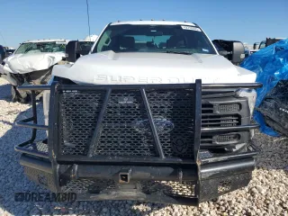 2024 Ford F-350 XL with VIN 1FT8W3DT5REC15672, listed as a Copart auction lot 42740805 with 30,713 mi miles and Salvage Title. Bid and sale history available at DreamBid. Image 5.