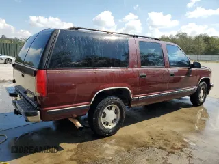 1999 Chevrolet Suburban with VIN 1GNEC16R5XJ350275, listed as a Copart auction lot 74693544 with 286,045 mi miles and Salvage Title. Bid and sale history available at carsss.com. Image 3.