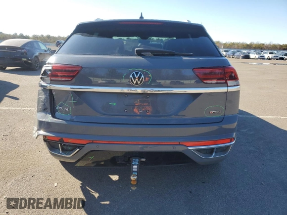 2021 Volkswagen Atlas SEL with VIN 1V2SE2CA4MC236762, listed as a Copart auction lot 45089025 with 79,963 mi miles and Salvage title. Bid and sale history available at DreamBid. Image 6.