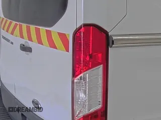 2017 Ford Transit с VIN 1FTYE1YM8HKA28386, выставлен на аукционе IAAI как лот 42774164 с пробегом 224 557 миль миль и . История ставок и продаж доступна на DreamBid. Изображение 31.