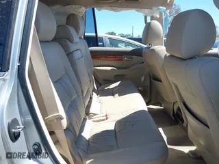 2006 Lexus GX 470 with VIN JTJBT20X860123284, listed as a IAAI auction lot 41824759 with 157,338 mi miles. Bid and sale history available at carsss.com. Image 8.