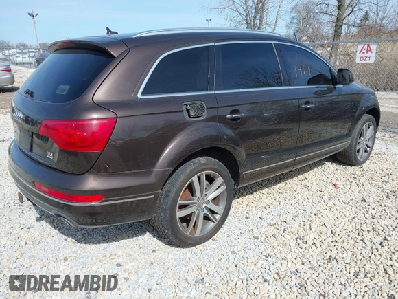 2011 Audi Q7 3.0L TDI Premium Plus with VIN WA1LMAFE9BD005066, listed as a IAAI auction lot 41781981 with 164,428 mi miles. Bid and sale history available at carsss.com. Image 4.