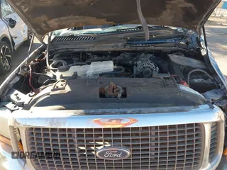 2000 Ford Excursion XLT с VIN 1FMSU41F6YED19436, выставлен на аукционе IAAI как лот 41787604 с пробегом 257 251 миль миль и . История ставок и продаж доступна на DreamBid. Изображение 10.