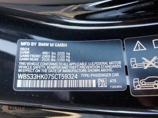2025 BMW M4 Competition xDrive with VIN WBS33HK07SCT59324, listed as a Copart auction lot 41611245 with 2,505 mi miles and Salvage Title. Bid and sale history available at carsss.com. Image 13.