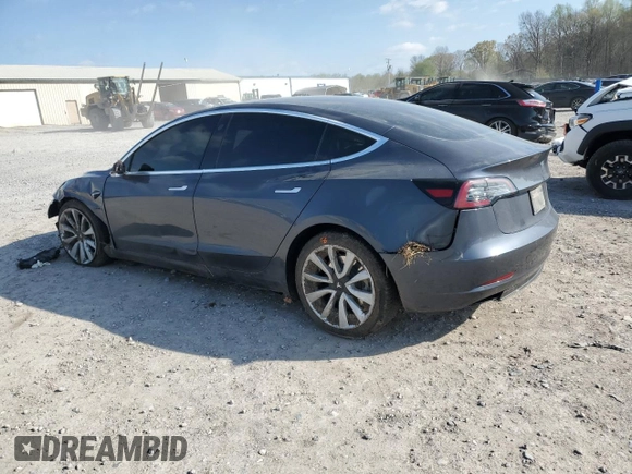 2020 Tesla Model 3 Standard Range Plus z VIN 5YJ3E1EA0LF717655, wystawiony jako Copart lot #51426325 z przebiegiem 34 730 mil mil oraz Szkoda całkowita • Salvage title. Historia ofert i sprzedaży dostępna na DreamBid. Obrazek 2.