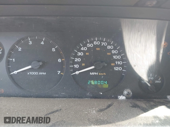 2004 Jeep Grand Cherokee Laredo with VIN 1J4GW48S34C354006, listed as a IAAI auction lot 42599812 with 258,004 mi miles and . Bid and sale history available at DreamBid. Image 7.