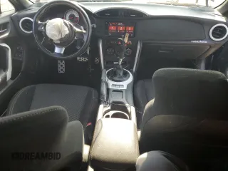 2020 Toyota 86 z VIN JF1ZNAA13L8753314, wystawiony jako Copart lot #55591815 z przebiegiem 62 196 mil mil oraz Szkoda całkowita • Salvage title. Historia ofert i sprzedaży dostępna na DreamBid. Obrazek 8.