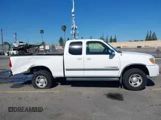 2006 Toyota Tundra SR5 with VIN 5TBRU34116S468950, listed as a IAAI auction lot 41723659 with 63,968 mi miles and . Bid and sale history available at carsss.com. Image 13.