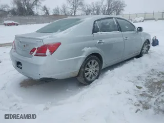 2008 Toyota Avalon XL with VIN 4T1BK36B48U299067, listed as a IAAI auction lot 41566905 with 207,518 mi miles. Bid and sale history available at carsss.com. Image 4.