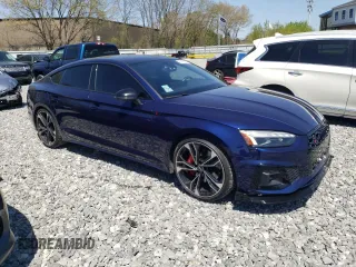 2023 Audi S5 Sportback Premium Plus z VIN WAUB4CF53PA032282, wystawiony jako Copart lot #55427535 z przebiegiem 28 847 mil mil oraz Szkody całkowita. Historia ofert i sprzedaży dostępna na DreamBid. Obrazek 4.