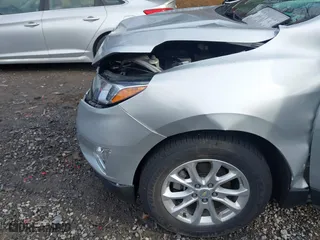 2018 Chevrolet Equinox LT with VIN 2GNAXSEV4J6336816, listed as a IAAI auction lot 41859776 with 112,239 mi miles. Bid and sale history available at carsss.com. Image 20.