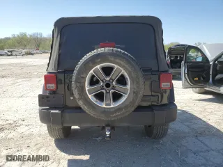 2007 Jeep Wrangler Unlimited Sahara with VIN 1J4GA59177L128159, listed as a Copart auction lot 53130695 with 177,454 mi miles and Clean Title. Bid and sale history available at carsss.com. Image 6.