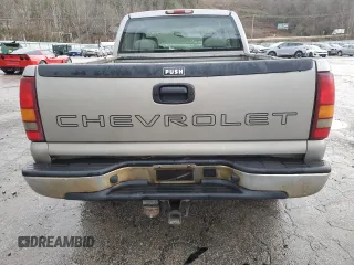 2003 Chevrolet Silverado 1500 with VIN 2GCEK19V731102554, listed as a Copart auction lot 83031934 with 279,206 mi miles and Salvage Title. Bid and sale history available at carsss.com. Image 6.