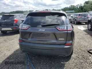 2019 Jeep Cherokee Latitude Plus with VIN 1C4PJLLN0KD119876, listed as a Copart auction lot 60462765 with 61,909 mi miles and Salvage title. Bid and sale history available at DreamBid. Image 6.
