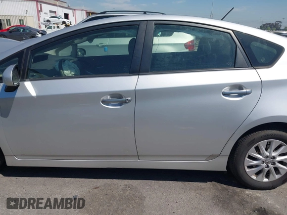 2013 Toyota Prius with VIN JTDKN3DPXD3032705, listed as a IAAI auction lot 42014728 with 133,389 mi miles and . Bid and sale history available at DreamBid. Image 14.