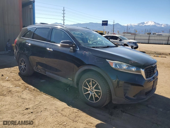 2019 Kia Sorento S V6 with VIN 5XYPGDA58KG450617, listed as a Copart auction lot 47320295 with 66,053 mi miles and Salvage Title. Bid and sale history available at carsss.com. Image 4.