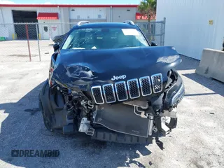 2019 Jeep Cherokee Limited z VIN 1C4PJLDX5KD487535, wystawiony jako IAAI lot #42263873 z przebiegiem 51 345 mil mil oraz . Historia ofert i sprzedaży dostępna na DreamBid. Obrazek 12.
