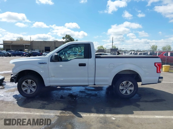 2015 Ford F-150 XL with VIN 1FTMF1CP9FFA42316, listed as a IAAI auction lot 41938558 with 69,297 mi miles. Bid and sale history available at carsss.com. Image 15.