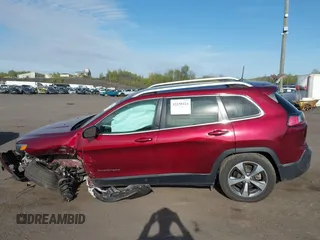 2019 Jeep Cherokee Limited with VIN 1C4PJMDN0KD299607, listed as a IAAI auction lot 42158424 with 80,014 mi miles and . Bid and sale history available at DreamBid. Image 14.
