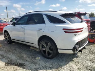 2025 Genesis GV70 Sport z VIN 5NMMCDTC8SH021087, wystawiony jako Copart lot #74002194 z przebiegiem 1 930 mil mil oraz Nie do naprawy • Non repairable. Historia ofert i sprzedaży dostępna na DreamBid. Obrazek 2.